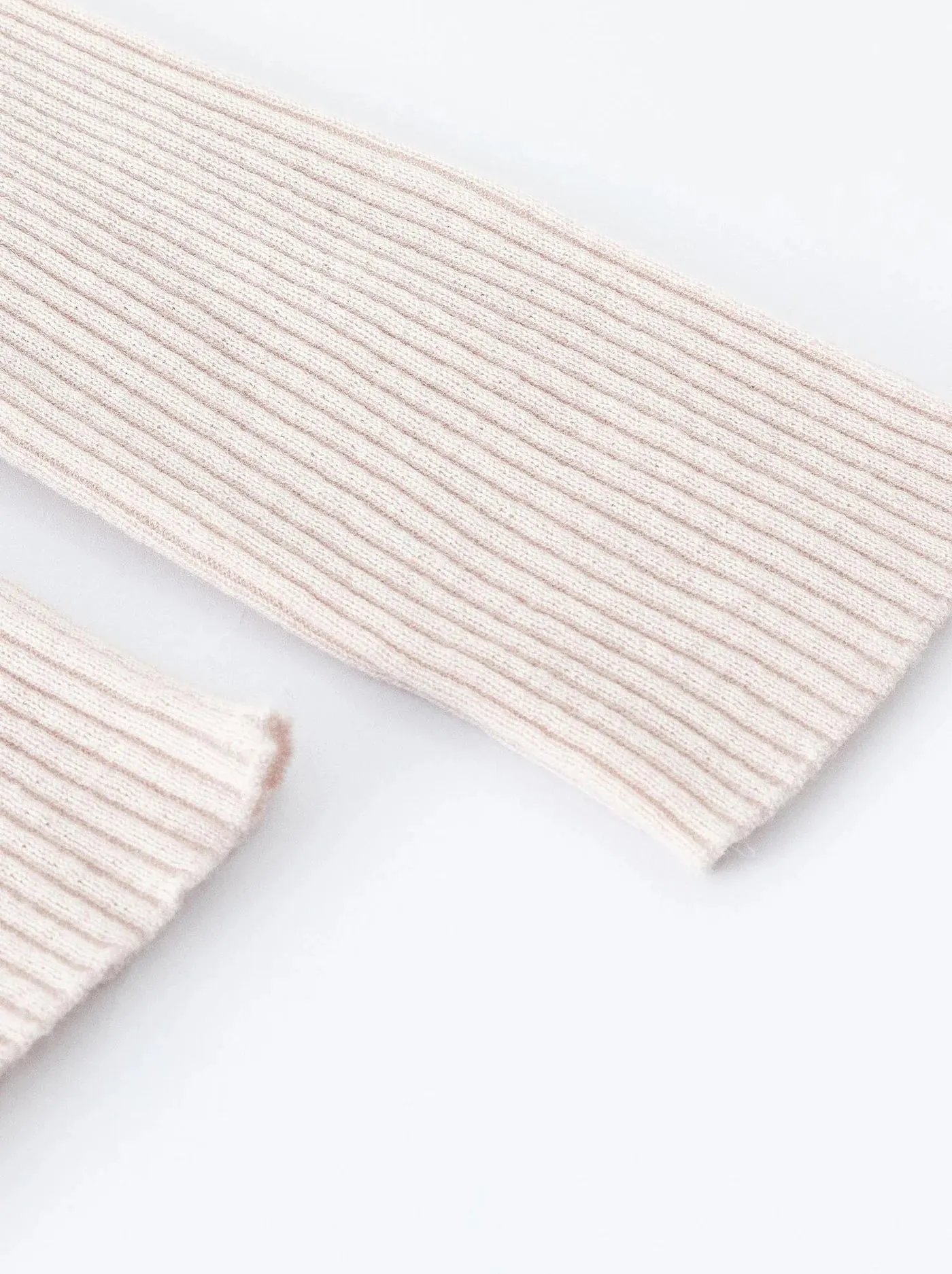 ALEGER No 32 Skinny Rib Polo Cashmere Blend - LIGHT SHELL