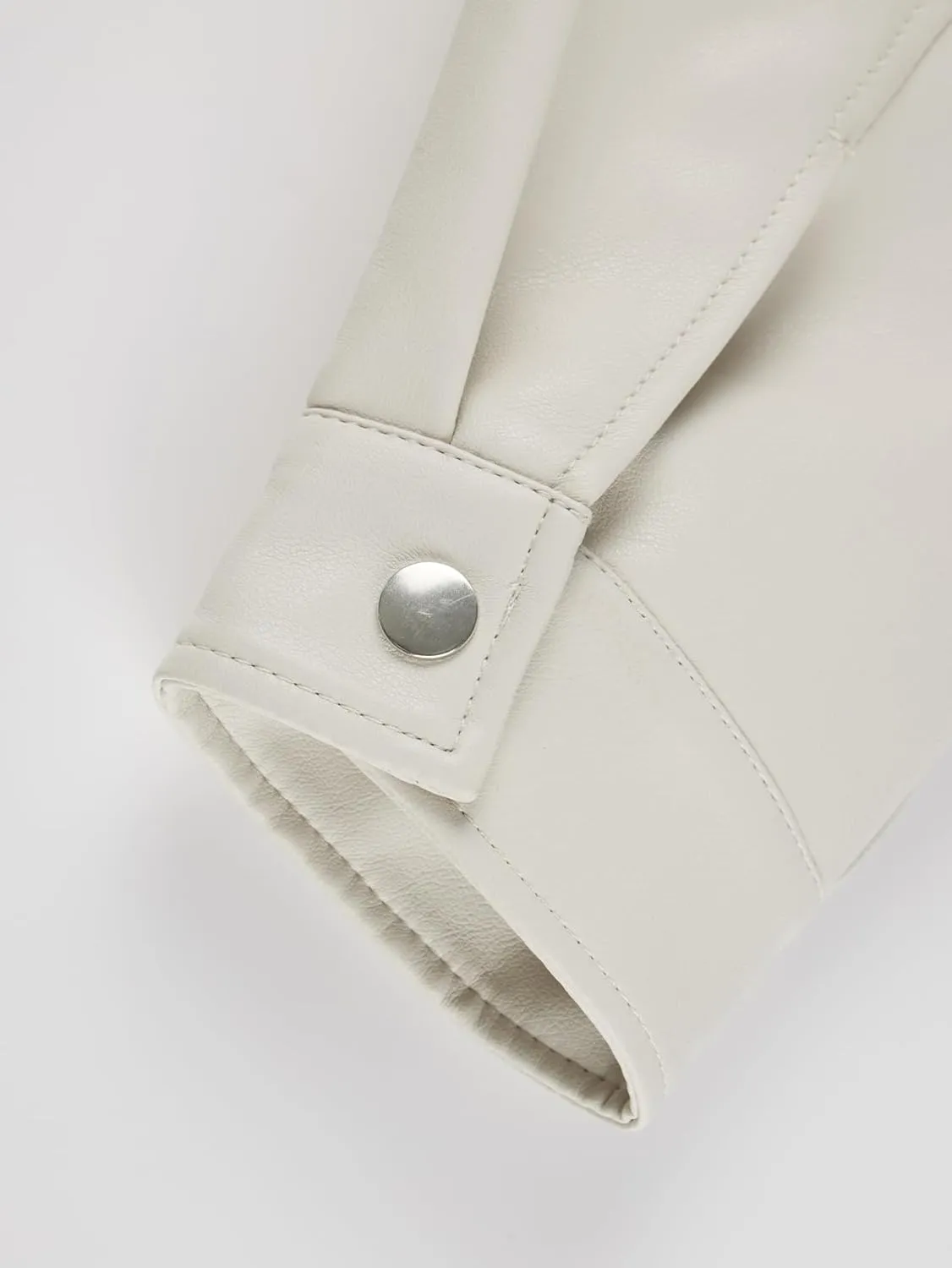 Giolshon Women's Faux Leather Studded Jacket Moto Biker Short Rhinestones Fall PU Long Sleeve Open Front Coat