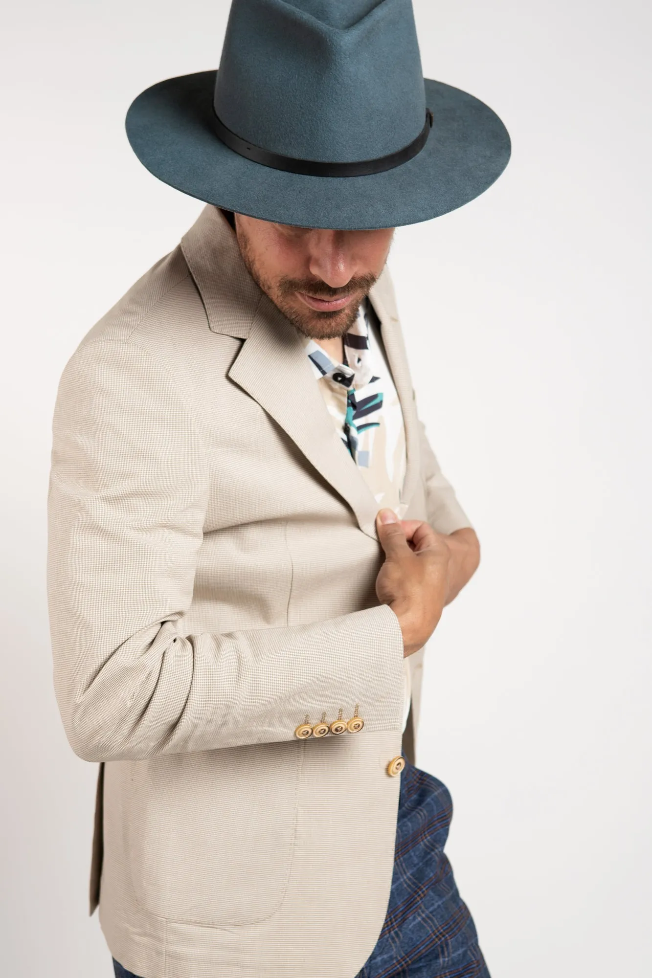 Houndstooth Blazer - Tan