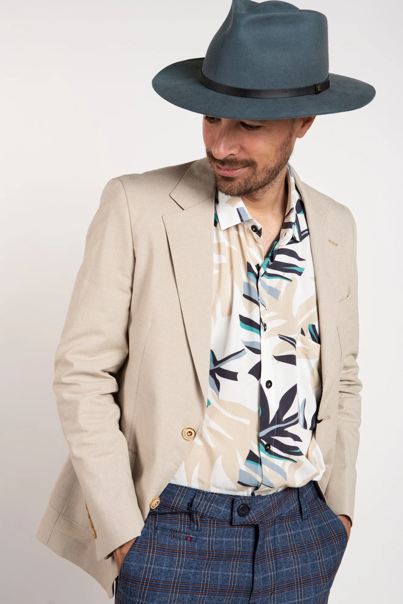 Houndstooth Blazer - Tan