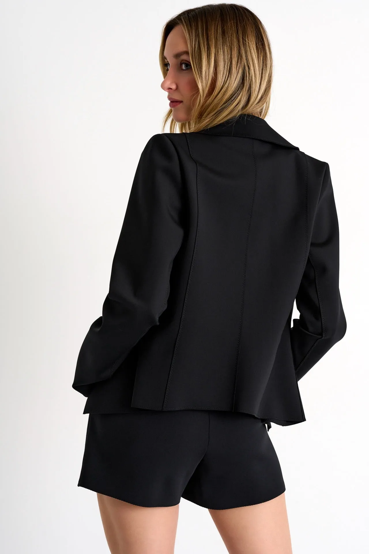 Shan Classic Fitted Blazer