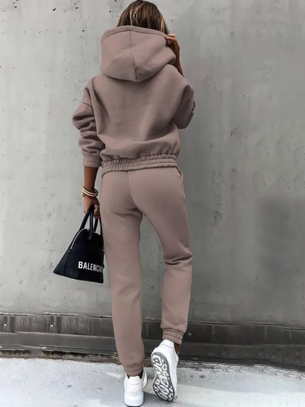 Trendy 2-Piece Sweatpants & Hoodie Set for Every Day