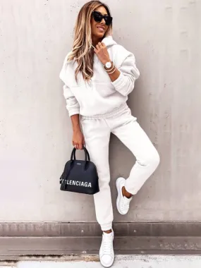Trendy 2-Piece Sweatpants & Hoodie Set for Every Day