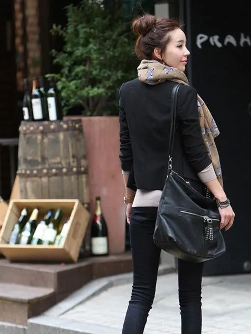 Womens Black Fitted Blazer